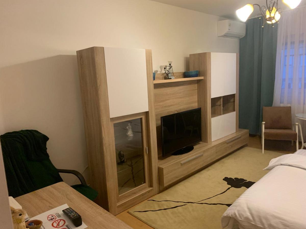 Cazare Medias, Apartament Modern Ngoại thất bức ảnh
