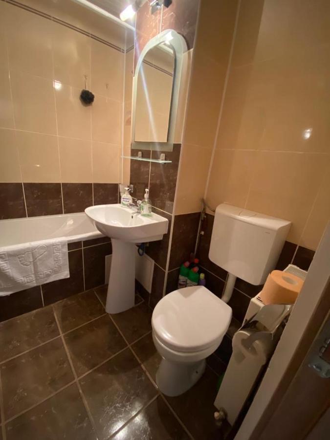 Cazare Medias, Apartament Modern Ngoại thất bức ảnh